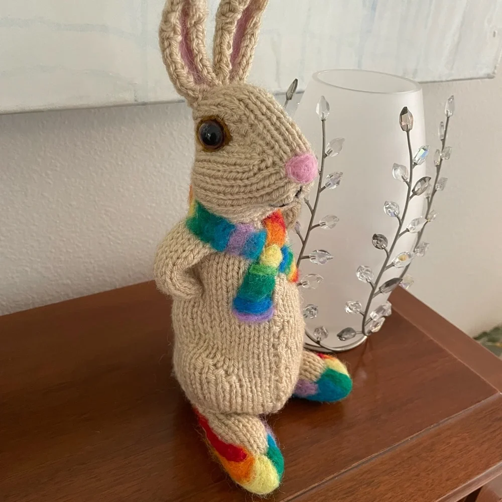 Hand crafted knit and needle felted rainbow pride love is love bunny artisan - Picture 11 of 16